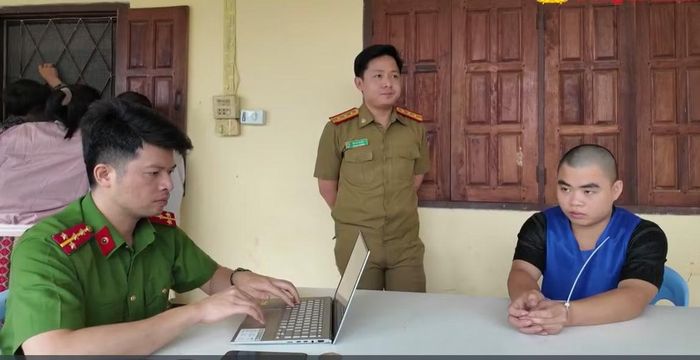 Cơ quan chức năng lấy lời khai các đối tượng