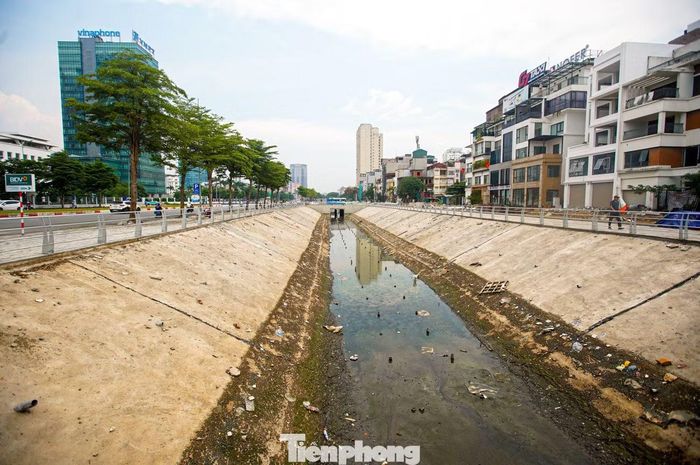 Sau thời gian thi công, dự án tuyến thoát nước hiện đã cơ bản hoàn thành.