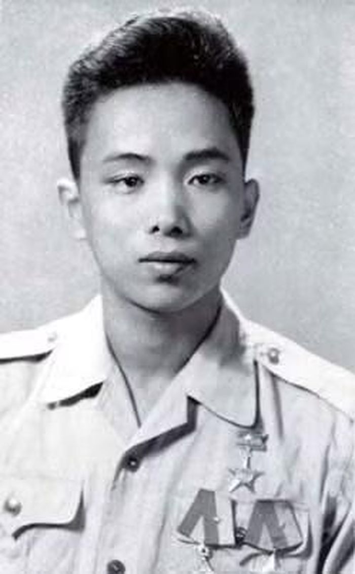 Chân dung Anh hùng Lực lượng vũ trang nhân dân (LLVTND) Huỳnh Văn Đảnh.