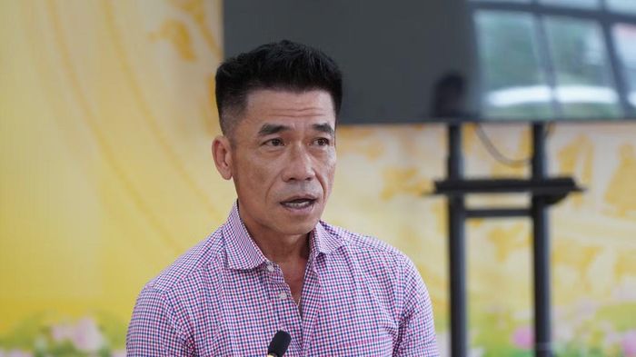 Ông Nguyễn Minh Trung Đức - Giám đốc Công ty Toàn Cầu - tiếp tục cam kết đến ngày 5/8 sẽ thanh toán hết tiền mua lúa gạo còn nợ trên địa bàn Cà Mau.