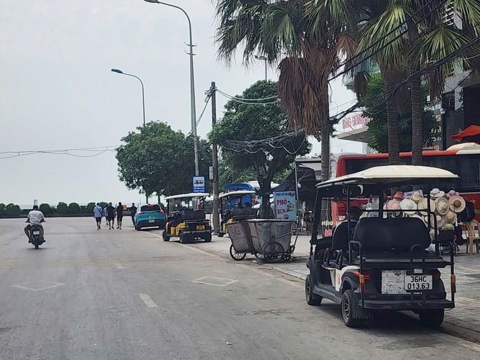 Hoạt động của xe điện 4 bánh dần đi vào nề nếp.