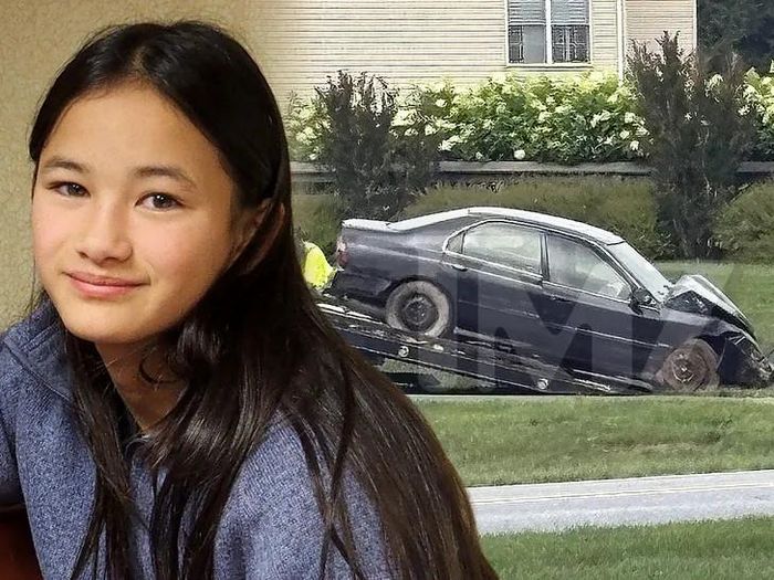 Hình ảnh chiếc ô tô sau bị tai nạn. Ảnh: TMZ 