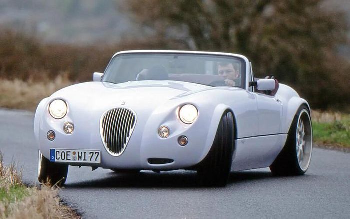 Wiesmann MF30. 