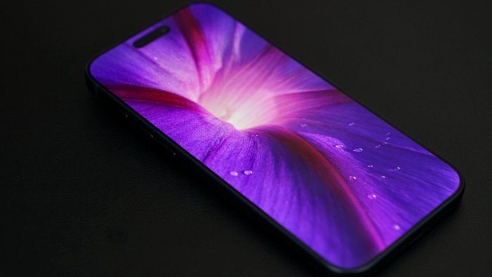 iPhone 17 Pro Max với màn hình 6,86 inche. Ảnh: AppleInsider