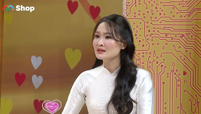 Quyên từng sốc khi Sơn đòi hủy hôn trước ngày cưới. Ảnh cắt từ clip 