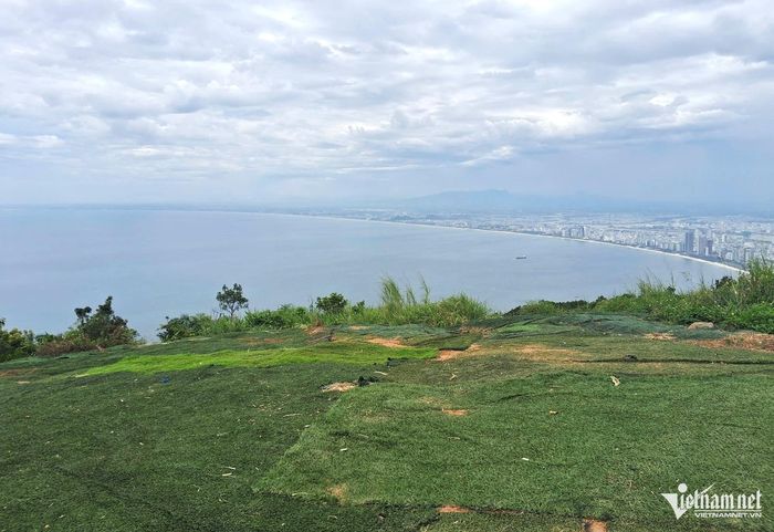 Khu vực bãi bay dù lượn ở Sơn Trà