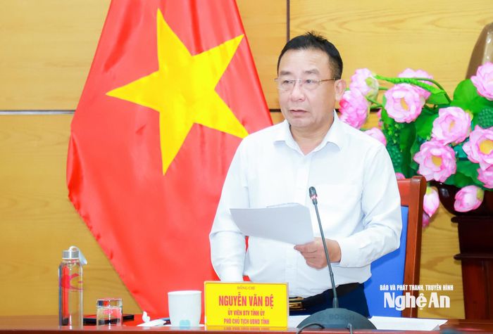Phó Chủ tịch UBND tỉnh Nguyễn Văn Đệ phát biểu kết luận. Ảnh: Thành Duy