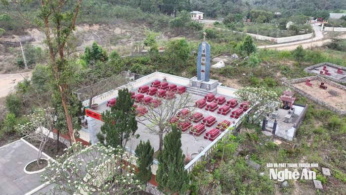 Nghĩa trang Liệt sĩ đường sắt (Khu vực Hoàng Mai). Ảnh: Lang Linh