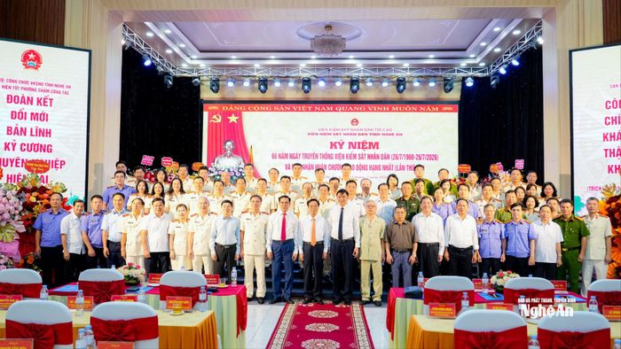 Các đại biểu dự lễ kỷ niệm. Ảnh: Phạm Bằng