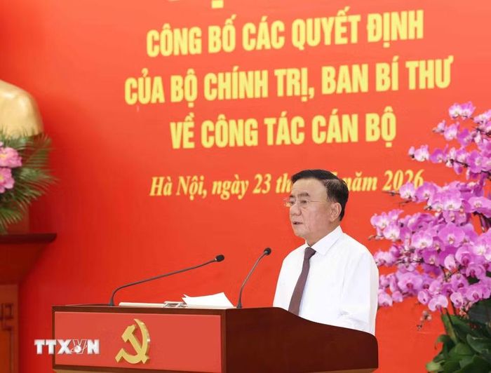 Đồng chí Trần Cẩm Tú, Ủy viên Bộ Chính trị, Thường trực Ban Bí thư, phát biểu giao nhiệm vụ. (Ảnh: Phương Hoa/TTXVN)