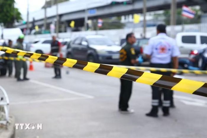 Cảnh sát phong tỏa hiện trường tại một vụ tấn công tại Thái Lan. (Ảnh: THX/TTXVN)