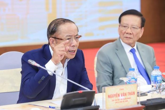 Ông Nguyễn Văn Thân - Chủ tịch Hiệp hội Doanh nghiệp nhỏ và vừa Việt Nam VINASME (Ảnh: Hữu Thắng).