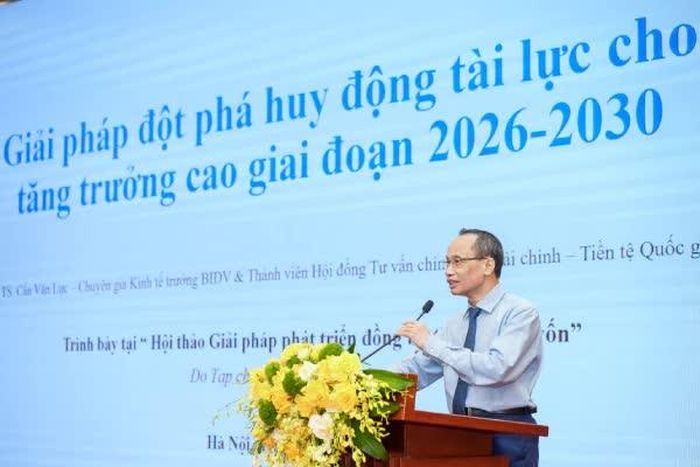 TS Cấn Văn Lực - Chuyên gia Kinh tế trưởng BIDV, Thành viên Hội đồng Tư vấn chính sách Tài chính - Tiền tệ Quốc gia.
