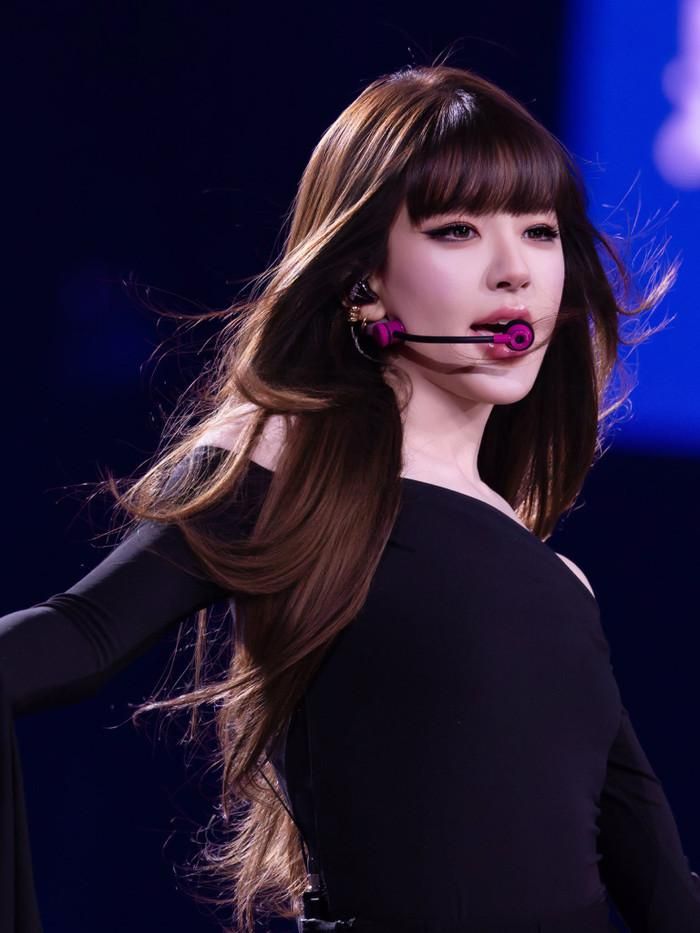 Ảnh: Triệu Lộ Tư 赵露思 • Zhaolusi onlyone Vietnam Fanpage