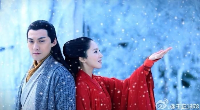 Đứng đầu danh sách là Lâm Triều Anh và Vương Trùng Dương trong Thần Điêu Hiệp Lữ. Dù không trở thành phu thê vì những ân oán trong quá khứ, cả hai đều được xem là những đại tông sư đứng trên đỉnh cao võ học. Vương Trùng Dương là quán quân Hoa Sơn luận kiếm lần thứ nhất, tinh thông Tiên Thiên Công và Toàn Chân kiếm pháp, trong khi Lâm Triều Anh là người sáng lập phái Cổ Mộ, sáng tạo Ngọc Nữ Tâm Kinh cùng nhiều tuyệt kỹ có thể khắc chế võ công Toàn Chân giáo. Nếu gác bỏ hiềm khích để sát cánh chiến đấu, sự kết hợp giữa hai cao thủ này được đánh giá là gần như vô địch, bởi họ vừa có nội lực thâm hậu, vừa sở hữu những bộ võ công có thể bổ trợ và hoàn thiện lẫn nhau.