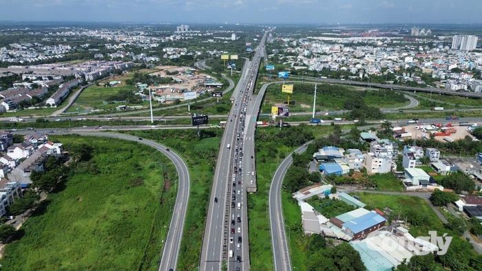 Cao tốc TP.HCM - Long Thành - Dầu Giây.
