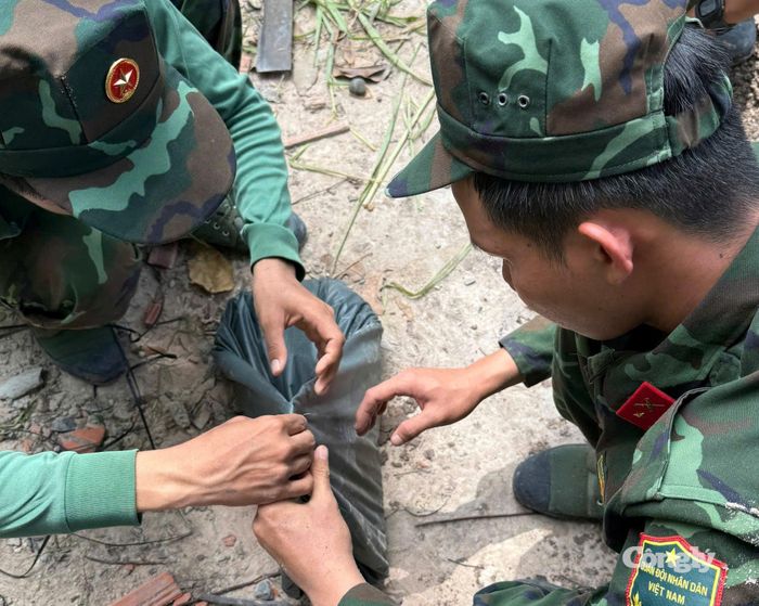 Hài cốt liệt sĩ được tìm thấy.