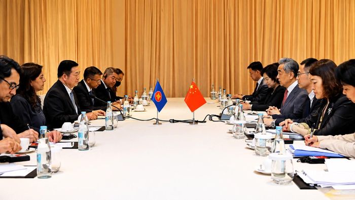 Trung Quốc khẳng định sẵn sàng tăng cường hợp tác với ASEAN nhằm duy trì ổn định và phát triển tại khu vực. Ảnh: Asean.org.