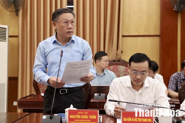 Giám đốc BHXH tỉnh Nguyễn Khắc Tuấn phát biểu tại hội nghị.