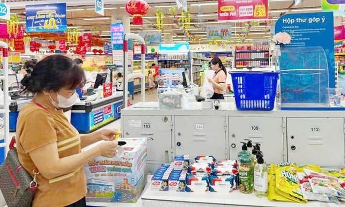 Siêu thị Coopmart, đường Ngô Gia Tự, phường Bắc Giang đẩy mạnh áp dụng nhiều chương trình khuyến mại "Siêu thị Việt vì người Việt".
