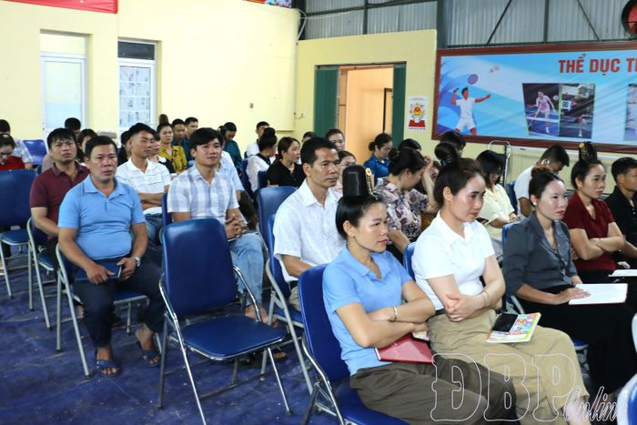 Cử tri xã Mường Lạn dự Hội nghị tiếp xúc cử tri sau Kỳ họp thứ tư, HĐND tỉnh khóa XVI, nhiệm kỳ 2026 - 2031.
