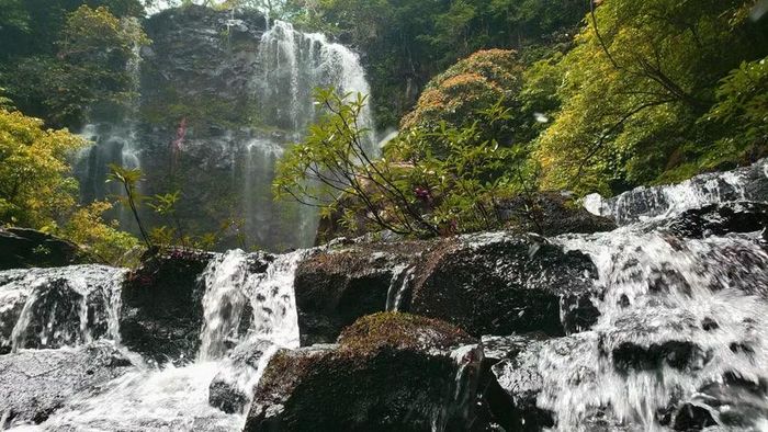  Thác K40 nằm trong Khu Dự trữ sinh quyển thế giới Cao nguyên Kon Hà Nừng. Ảnh: Phan Tuấn 