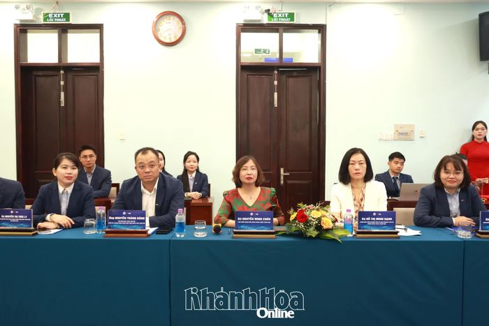 Đại diện Ngân hàng TMCP Quân đội.
