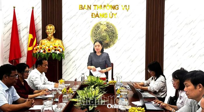 Đồng chí Trần Thu Mai phát biểu chỉ đạo tại buổi làm việc.