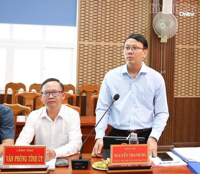Đồng chí Nguyễn Thanh Hà phát biểu tại buổi làm việc.