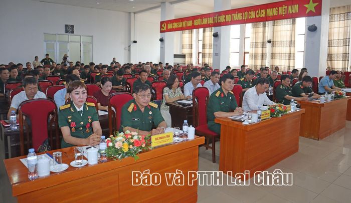 Đại biểu dự hội nghị.