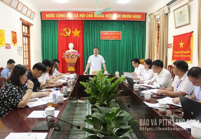 Đồng chí Đoàn Thanh Sơn, Phó Chủ tịch UBND tỉnh phát biểu kết luận tại buổi làm việc