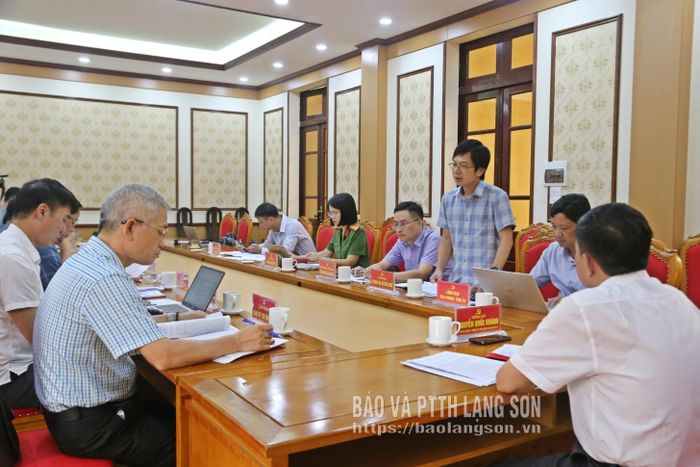 Lãnh đạo Sở Khoa học và Công nghệ, Tổ phó Tổ công tác báo cáo kết quả triển khai phong trào 6 tháng đầu năm 2026