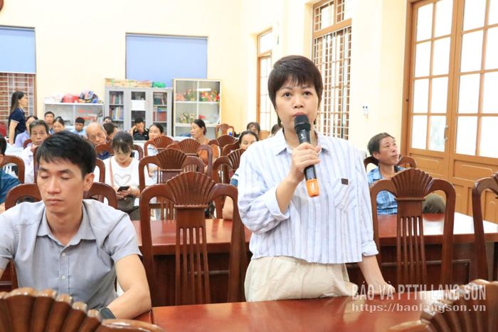 Đại diện đơn vị thu mua ớt phát biểu ý kiến tại hội thảo