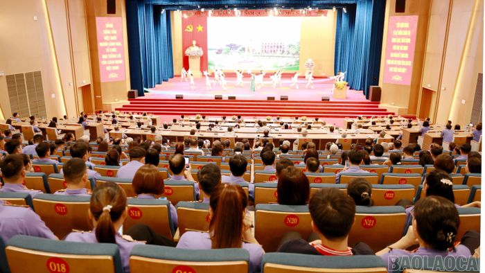 Quang cảnh buổi gặp mặt.