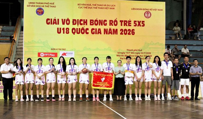 Đội Lâm Đồng giành HC Đồng tại giải