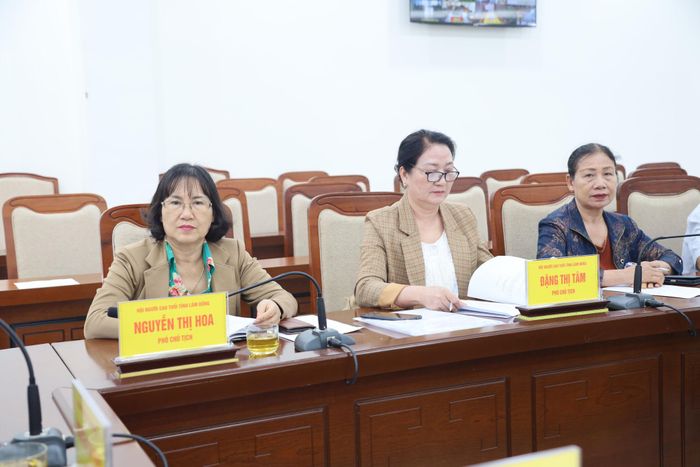 Các đại biểu tham dự hội nghị