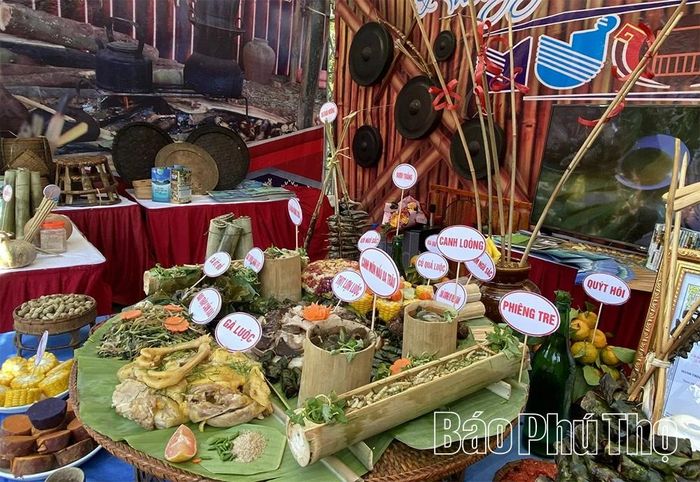 Ẩm thực dân tộc Mường giữ trọn hương vị nguyên bản và đậm đà văn hóa truyền thống.