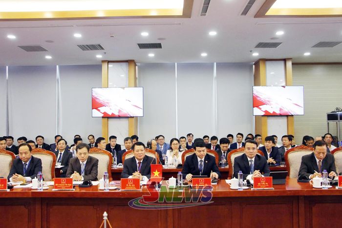 Các đại biểu dự hội nghị.