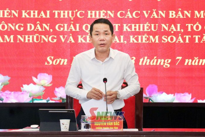 Lãnh đạo Thanh tra tỉnh Sơn La quán triệt một số nội dung tại hội nghị.