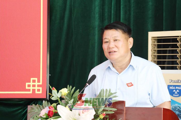 Đồng chí Phó Bí thư Thường trực Tỉnh ủy, Chủ tịch HĐND tỉnh phát biểu tại hội nghị.