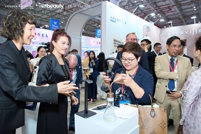 Master Beauty Awards 2026 cũng được tổ chức nhằm tôn vinh những cá nhân và đơn vị có nhiều đóng góp cho ngành, lan tỏa tinh thần đổi mới sáng tạo và trách nhiệm nghề nghiệp.