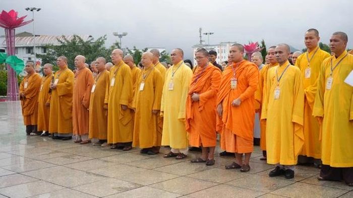 Chư Tăng Ni tham dự