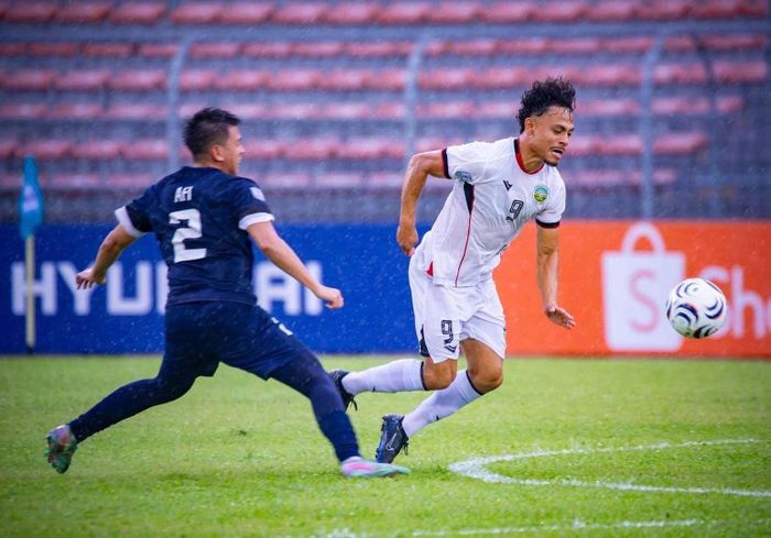 Tiền đạo Joao Rangel hiện đang chơi bóng tại Anh. 