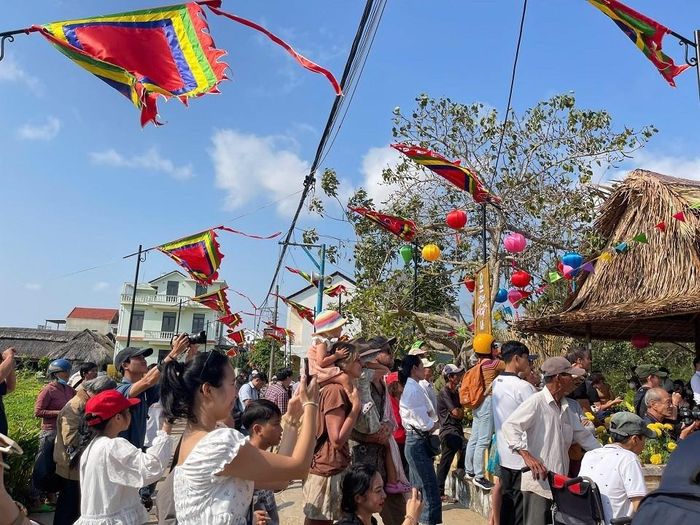 Trãi nghiệm văn hóa xứ Quảng, gần hơn với thiên nhiên qua các lễ hội