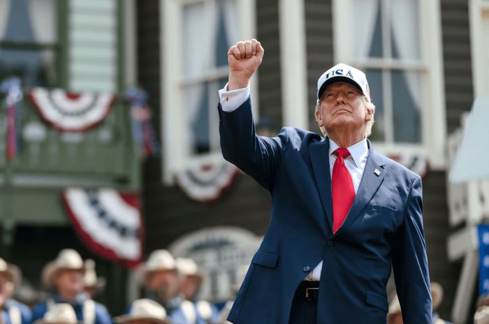 Tổng thống Donald Trump tại lễ khánh thành Thư viện Tổng thống Theodore Roosevelt. Ảnh: Nhà Trắng