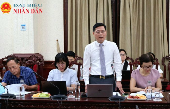 Phó Tổng Thư ký Liên đoàn Luật sư Việt Nam Nguyễn Văn Hà phát biểu tại Hội thảo