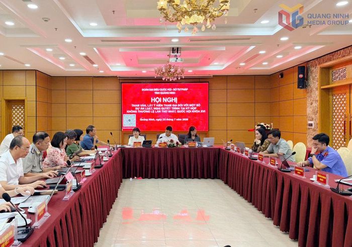 Quang cảnh hội nghị