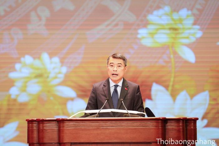 Thủ tướng Lê Minh Hưng phát biểu tại Hội nghị Tri ân người có công với cách mạng toàn quốc năm 2026 và phát động Phong trào đẩy mạnh chăm lo người có công với cách mạng hướng tới Kỷ niệm 80 năm Ngày Thương binh - Liệt sỹ