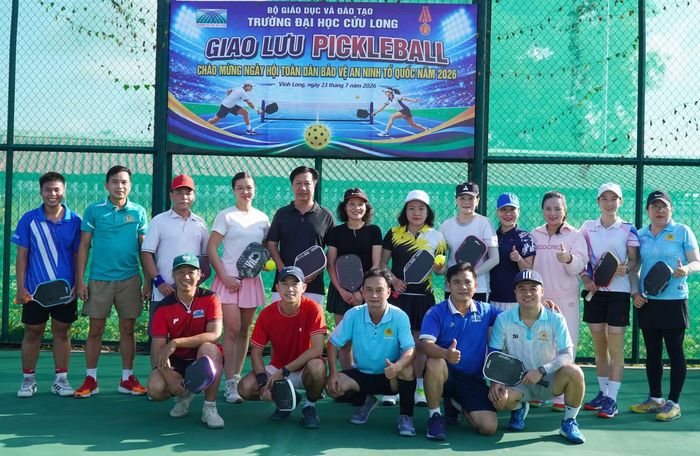 Các đội tham gia giao lưu ở bộ môn Pickleball.
