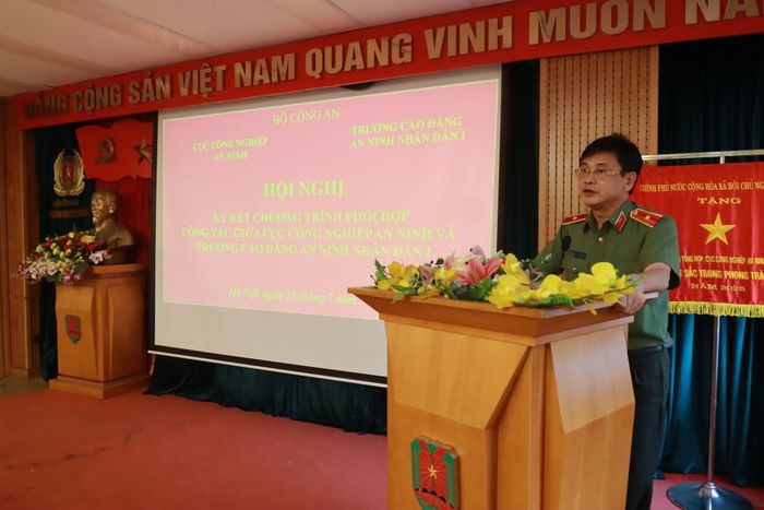 Thiếu tướng Lưu Hồng Quảng, Cục trưởng Cục Công nghiệp an ninh.